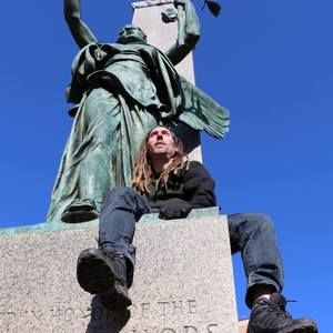 Meet your Posher, Colin